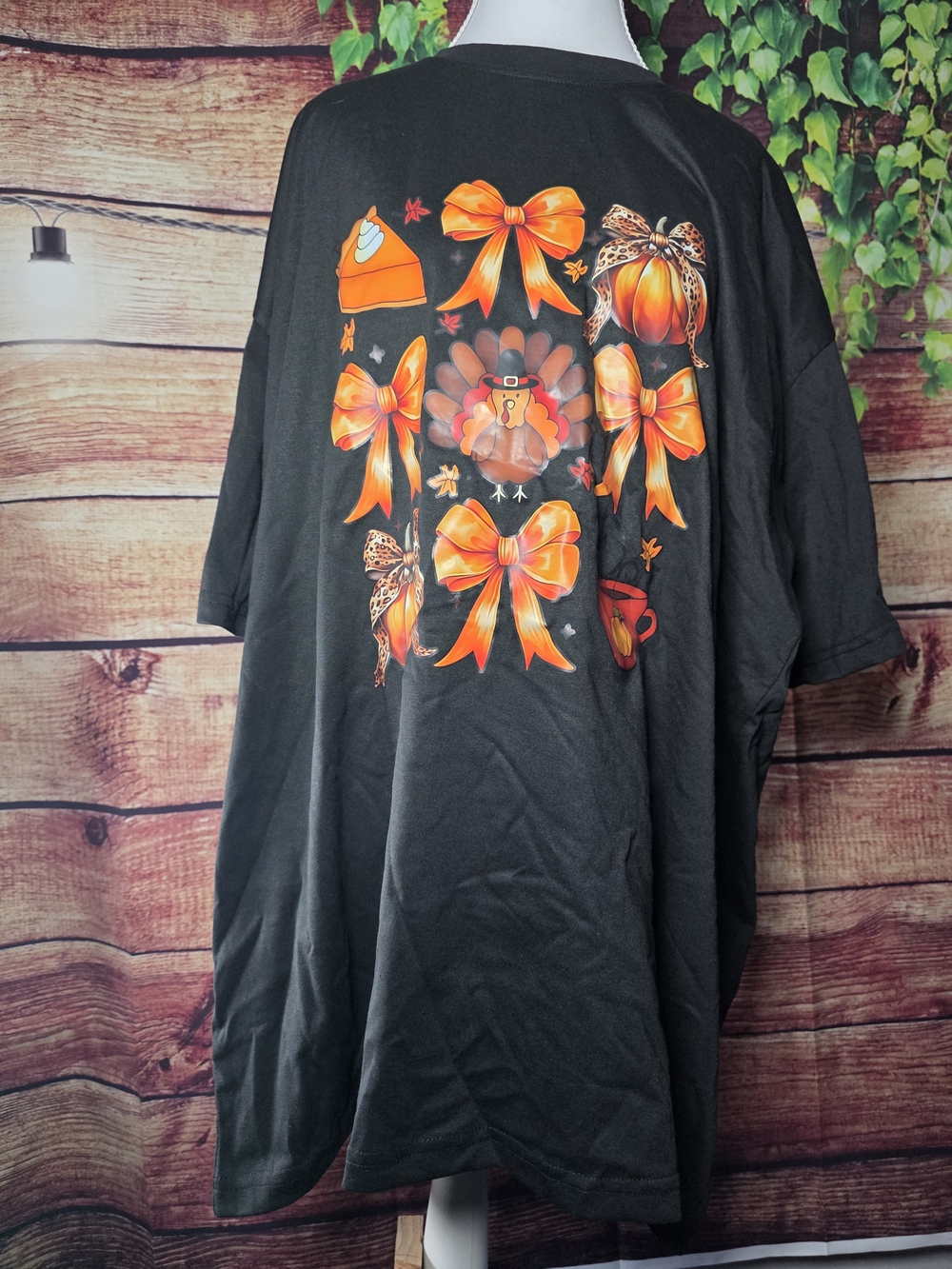 NWOT Black Graphic Shirt with Orange Fall Bows & Turkey